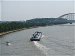 Visser in Amsterdam-Rijnkanaal geduwd (getuigen gezocht)